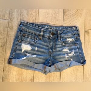 NWOT American Eagle Outfitters Rolled-Hem super low shortie Jean Shorts size 4